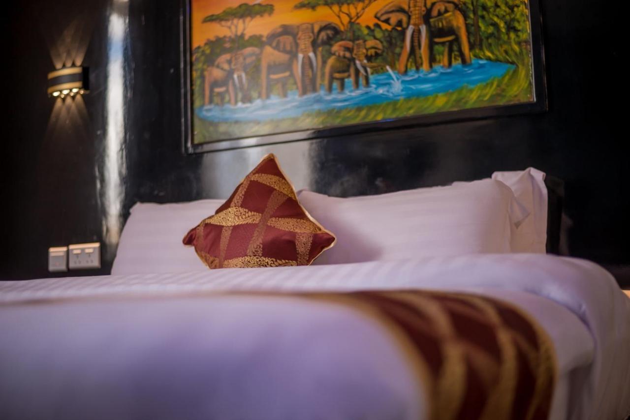 Spring Hills Hotel - Dodoma Esterno foto