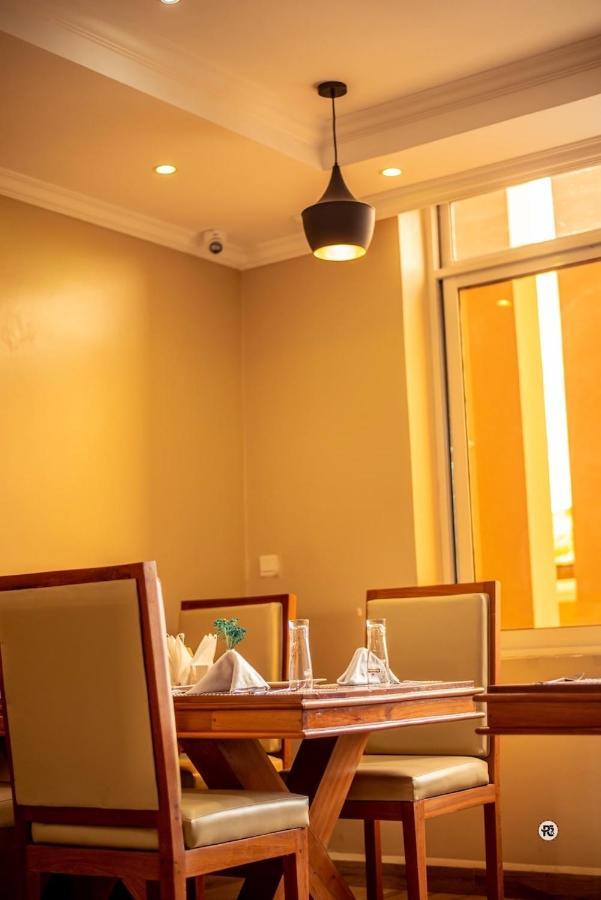 Spring Hills Hotel - Dodoma Esterno foto