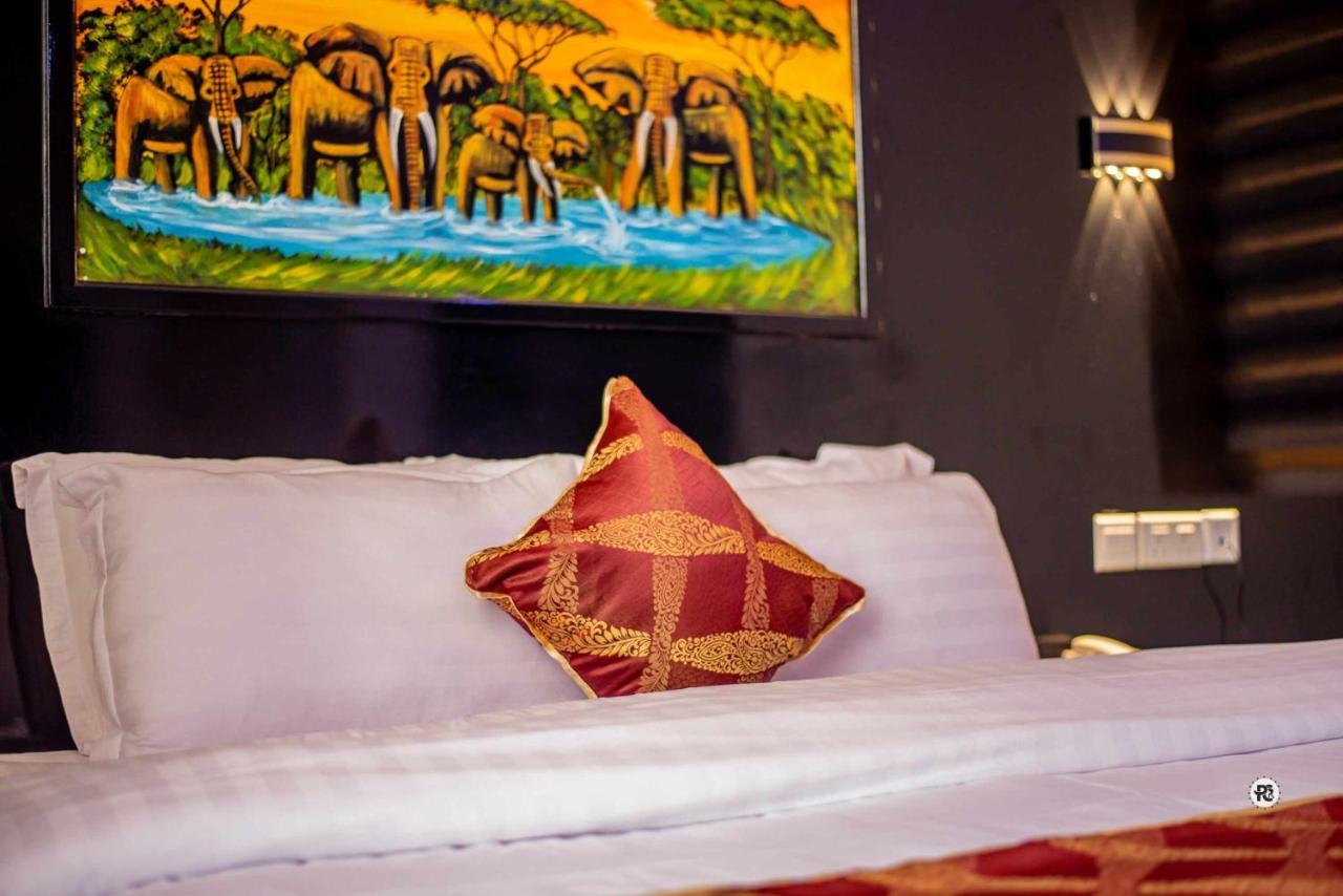 Spring Hills Hotel - Dodoma Esterno foto
